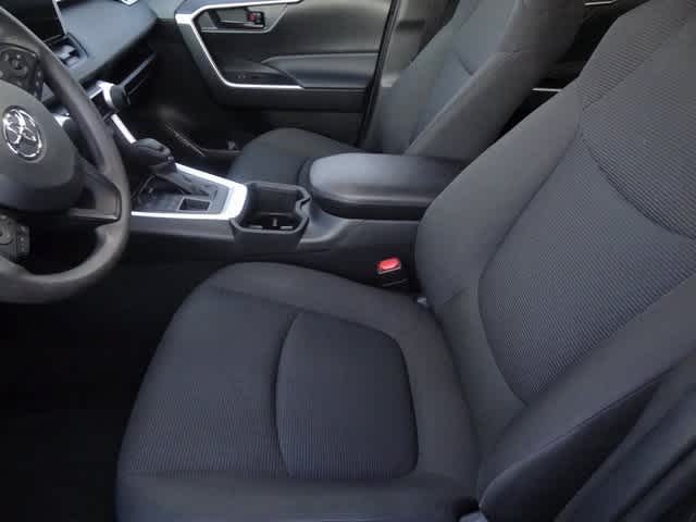 Thumbnail: 2023 Toyota RAV4 - 10