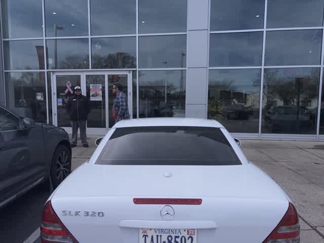 Thumbnail: 2001 Mercedes-Benz SLK - 7