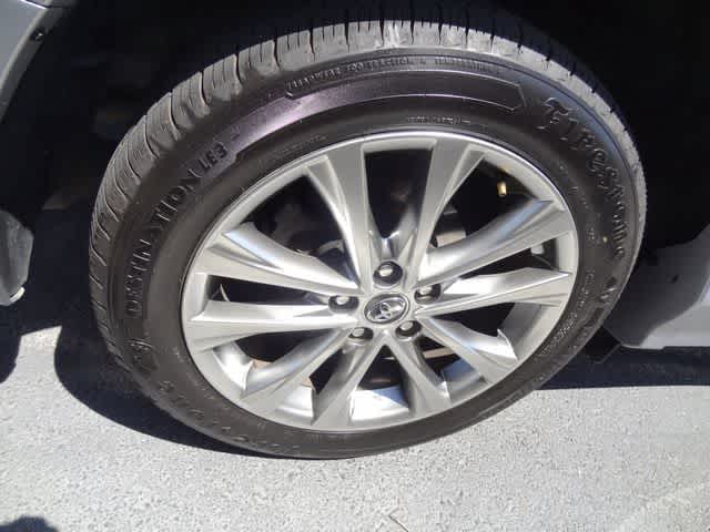 Thumbnail: 2017 Toyota RAV4 - 12