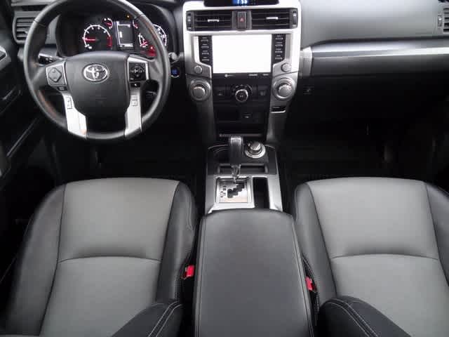 Thumbnail: 2022 Toyota 4Runner - 11