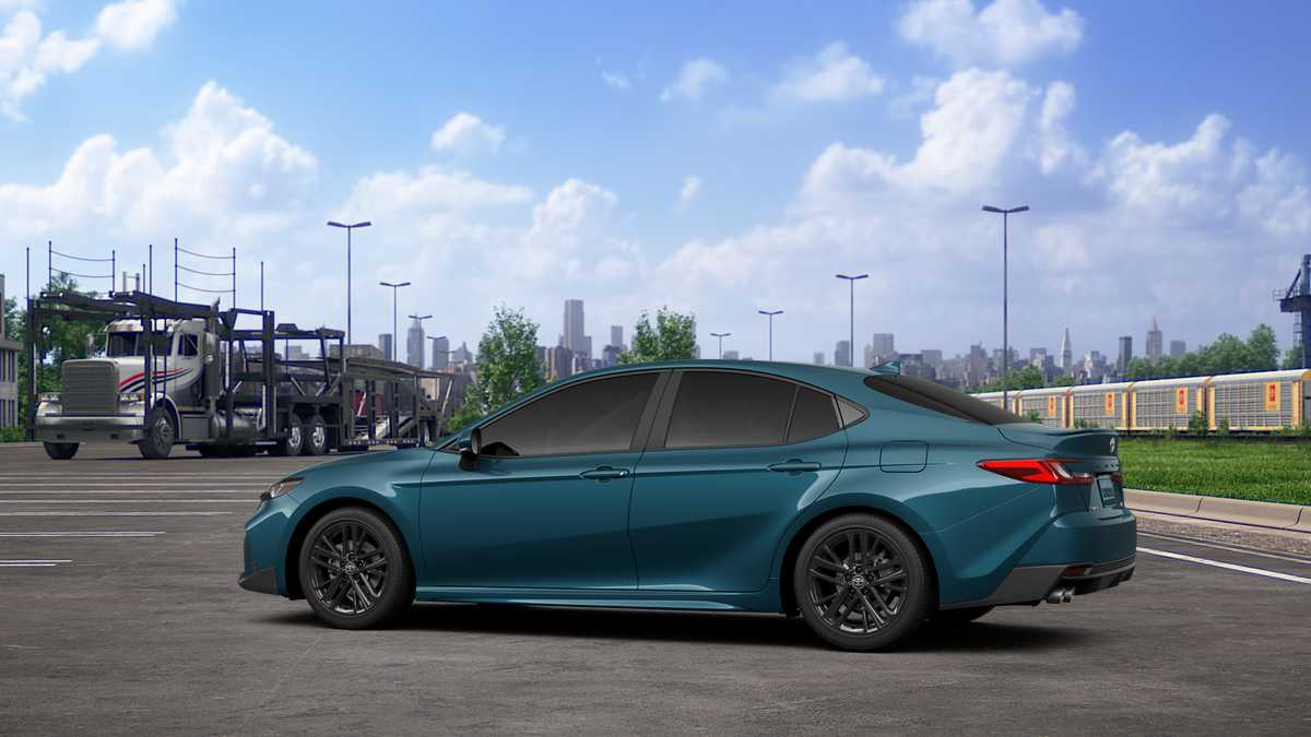 Thumbnail: 2026 Toyota Camry - 5