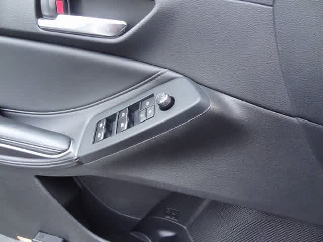 Thumbnail: 2022 Toyota Avalon - 9