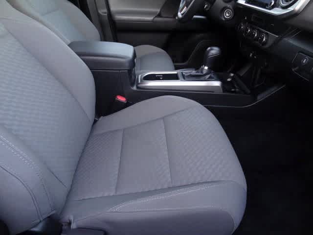 Thumbnail: 2022 Toyota Tacoma - 23