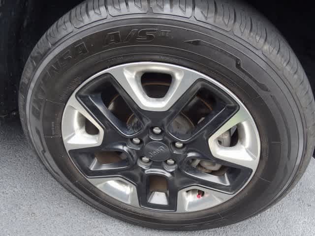 Thumbnail: 2018 Jeep Compass - 13