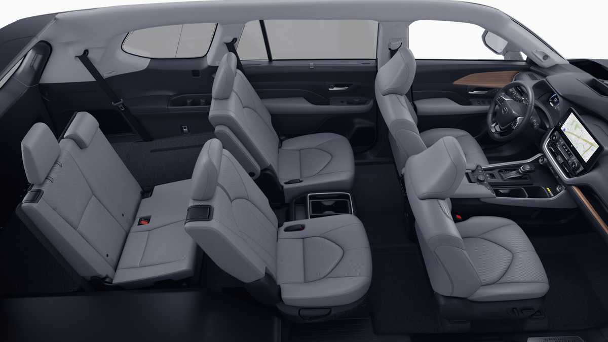 Thumbnail: 2025 Toyota Grand Highlander - 22