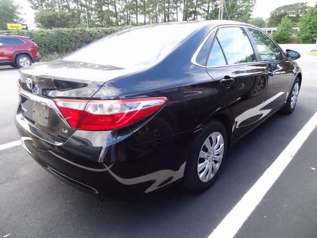 Thumbnail: 2016 Toyota Camry - 6