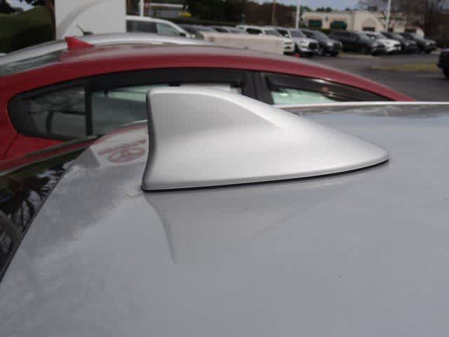 Thumbnail: 2022 Toyota Corolla - 17