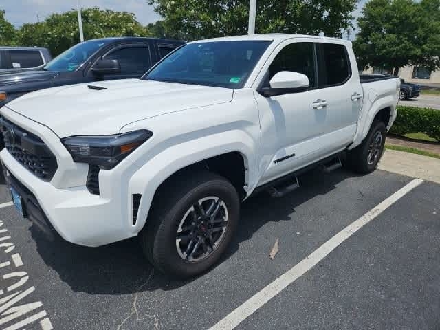 Thumbnail: 2024 Toyota Tacoma - 3