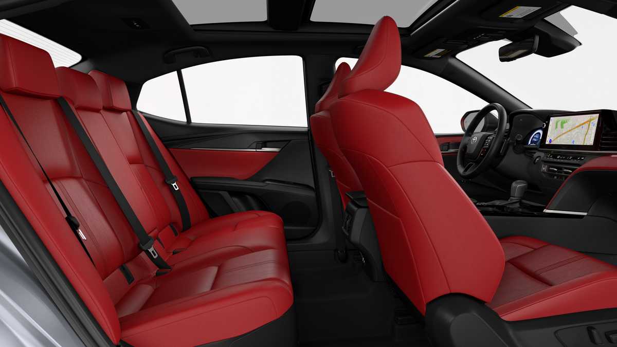Thumbnail: 2025 Toyota Camry - 21