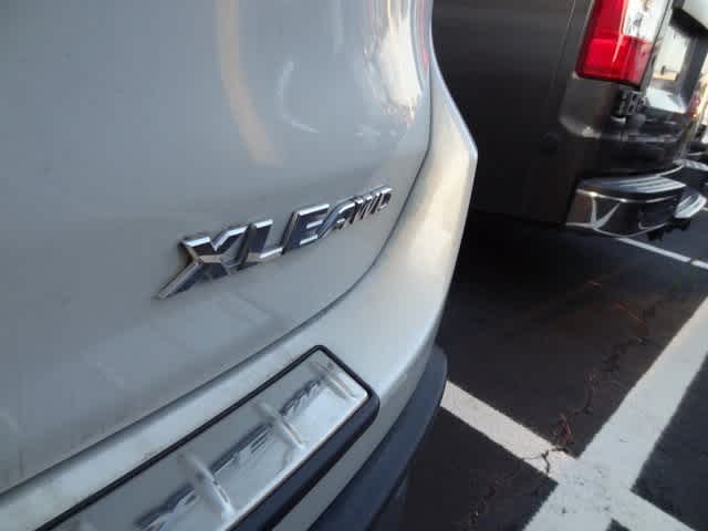 Thumbnail: 2015 Toyota Highlander - 6