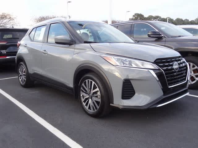 Thumbnail: 2023 Nissan Kicks - 3