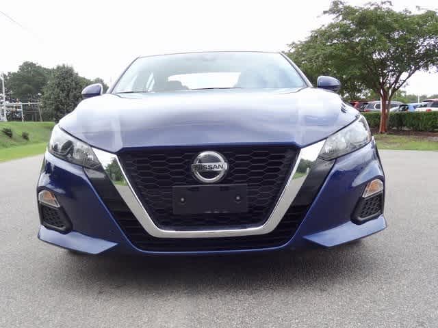 Thumbnail: 2022 Nissan Altima - 5