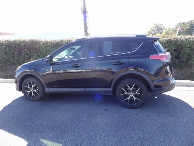 Thumbnail: 2016 Toyota RAV4 - 4