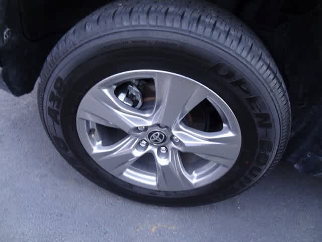 Thumbnail: 2024 Toyota RAV4 - 18