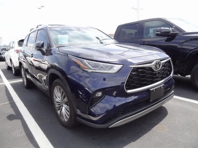 2023 Toyota Highlander Platinum 3