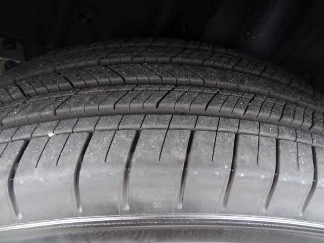 Thumbnail: 2025 Toyota Corolla Cross - 24