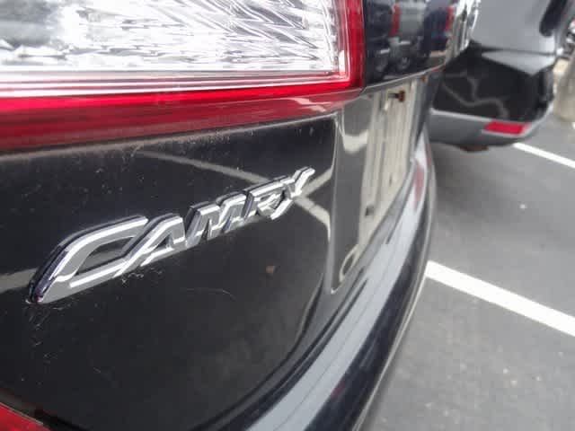 Thumbnail: 2012 Toyota Camry - 8