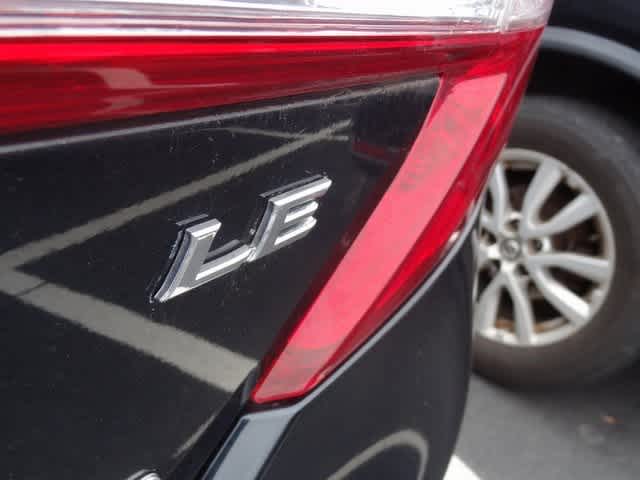 Thumbnail: 2012 Toyota Camry - 7