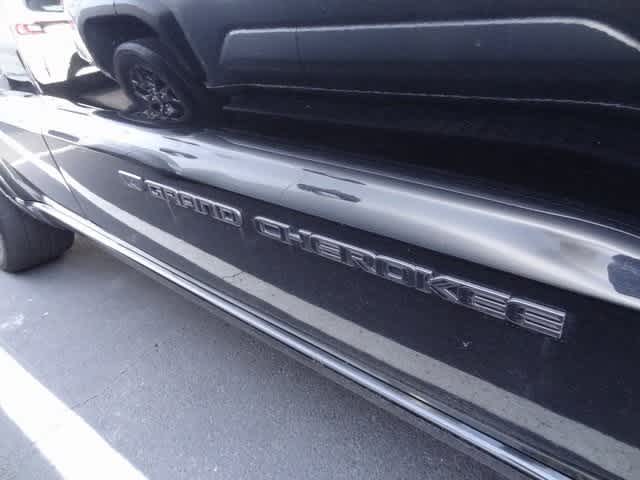 Thumbnail: 2021 Jeep Grand Cherokee - 17