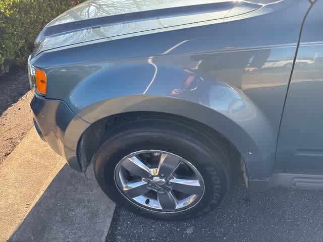 Thumbnail: 2010 Ford Escape - 5