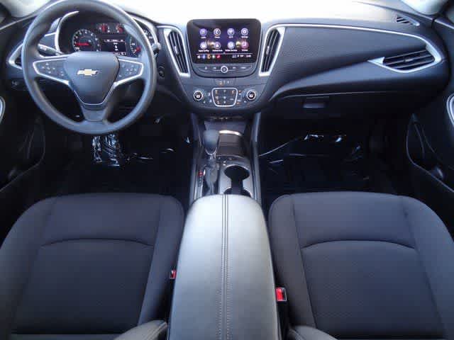 Thumbnail: 2024 Chevrolet Malibu - 11