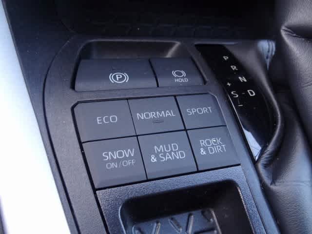 Thumbnail: 2023 Toyota RAV4 - 12