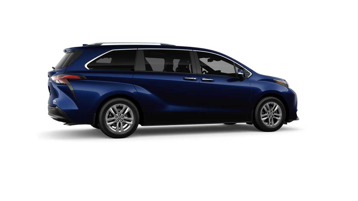 Thumbnail: 2026 Toyota Sienna - 11