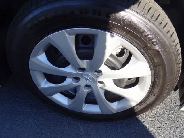 Thumbnail: 2025 Toyota Corolla - 21