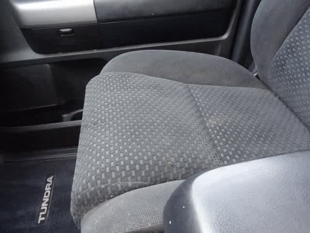Thumbnail: 2012 Toyota Tundra - 19