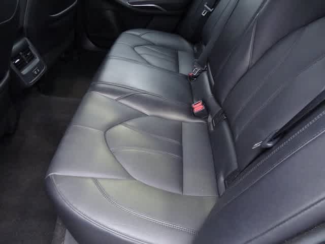 Thumbnail: 2022 Toyota Avalon - 21