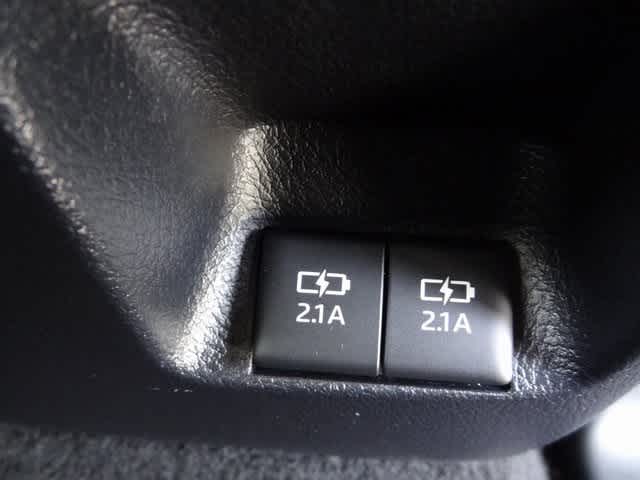 Thumbnail: 2021 Toyota 4Runner - 11