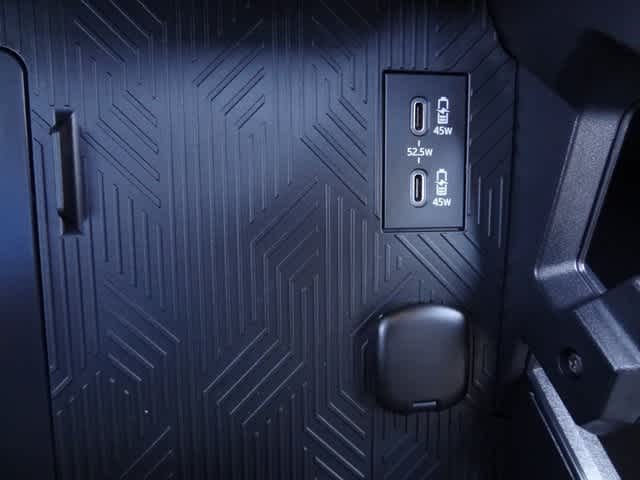 Thumbnail: 2025 Toyota Tacoma - 25