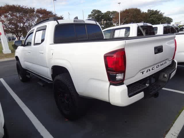 Thumbnail: 2022 Toyota Tacoma - 4