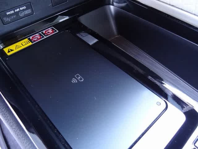 Thumbnail: 2025 Toyota Camry - 18