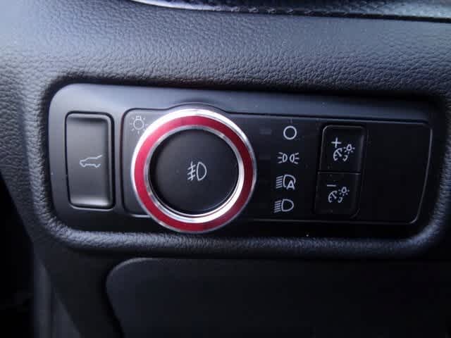 Thumbnail: 2023 Ford Explorer - 10