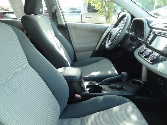 Thumbnail: 2013 Toyota RAV4 - 7