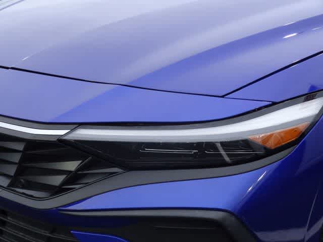 Thumbnail: 2024 Hyundai Elantra - 17