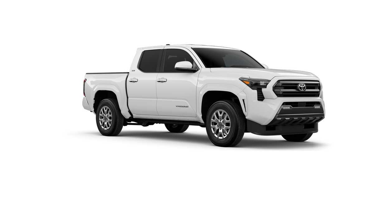 Thumbnail: 2025 Toyota Tacoma - 15