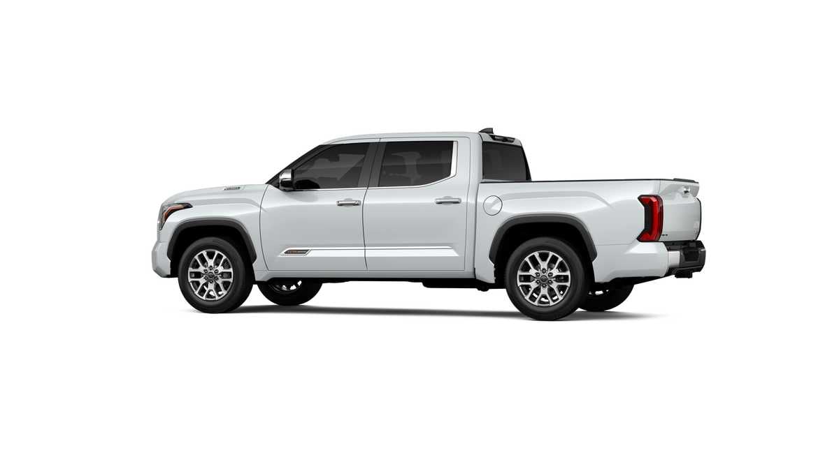 Thumbnail: 2025 Toyota Tundra - 5