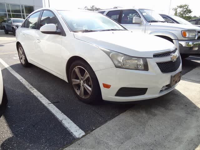 Thumbnail: 2013 Chevrolet Cruze - 3