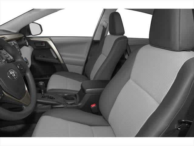 Thumbnail: 2015 Toyota RAV4 - 6