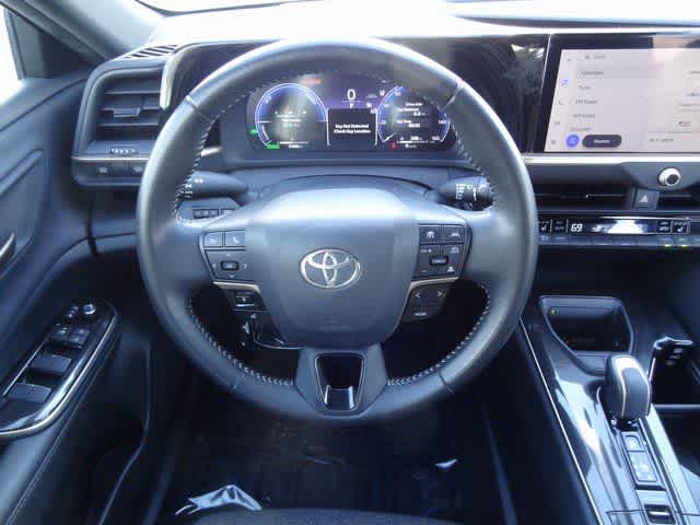 Thumbnail: 2024 Toyota Crown - 12