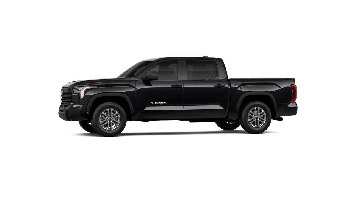 Thumbnail: 2025 Toyota Tundra - 3