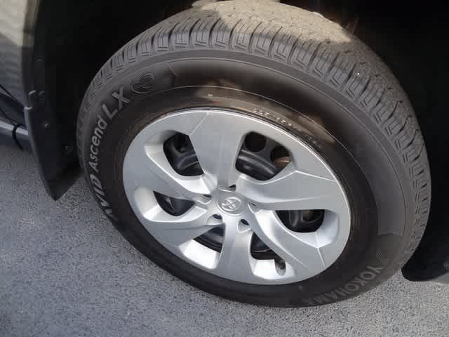 Thumbnail: 2020 Toyota RAV4 - 13