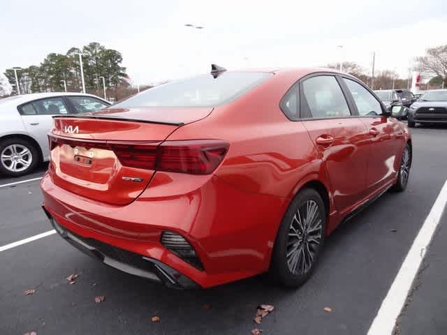 Thumbnail: 2023 Kia Forte - 4