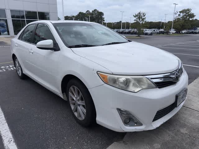 Thumbnail: 2014 Toyota Camry - 3