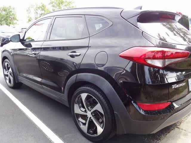 Thumbnail: 2016 Hyundai Tucson - 5