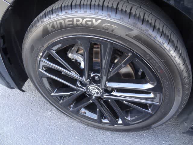 Thumbnail: 2025 Toyota Camry - 12