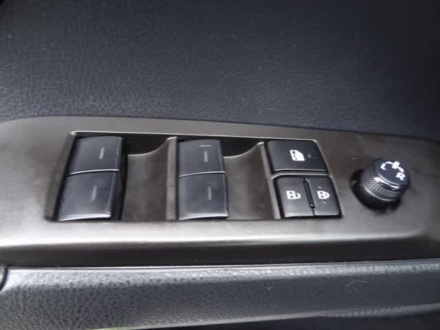 Thumbnail: 2023 Toyota Camry - 16