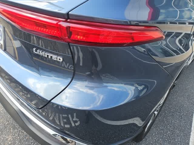 Thumbnail: 2023 Toyota Venza - 6